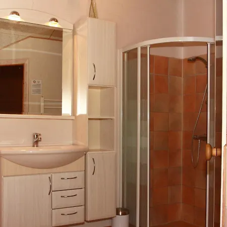 Four-bedroom Holiday In Blavand 12