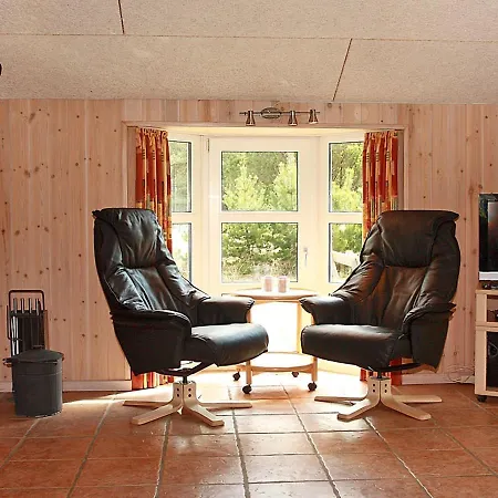 Four-bedroom Holiday In Blavand 12 Ferienhaus Ho